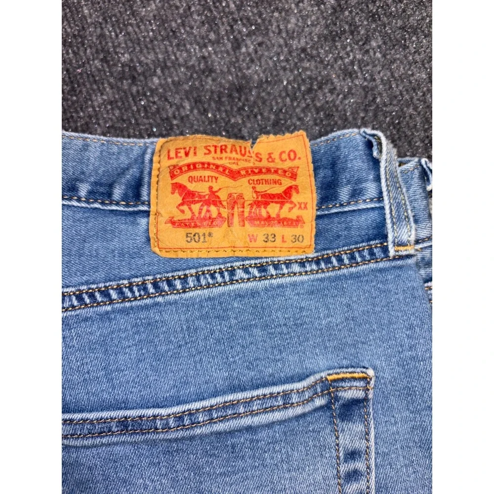 Levi's 501 Jeans Men's 33x30 Blue Denim Original Fit Straight Leg Button Fly‎